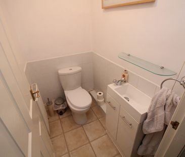 3 Bed Student Property TO LET - Photo 5