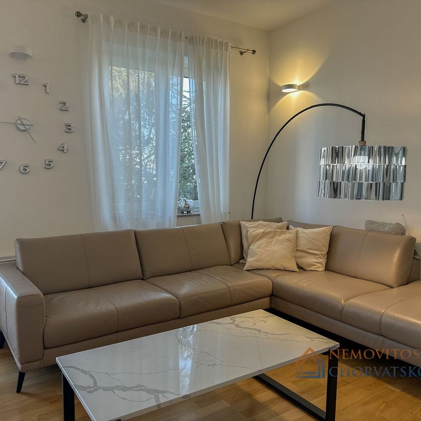 Pronájem bytu 2+kk 75 m² - Photo 1