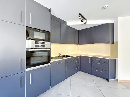 Flat - for rent - Photo 2