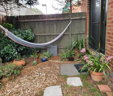 Glen Huntly - Photo 6