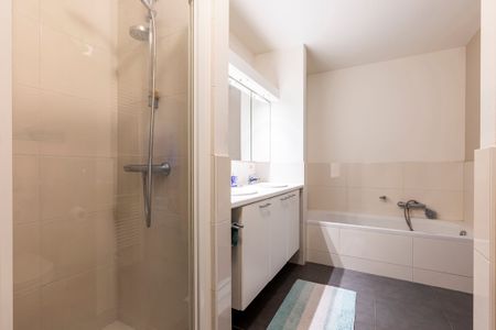 Instapklaar 3 slpk-appartement met garagebox in Turnhout - Photo 4