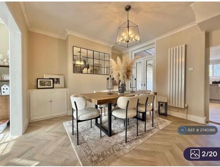 2 bedroom terraced house to rent - Photo 4