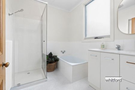 20 Brownbill Street, VIC 3220, Geelong - Photo 2