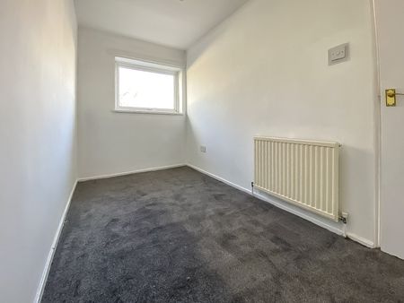 3 bedroom mid terraced house to rent, - Photo 3