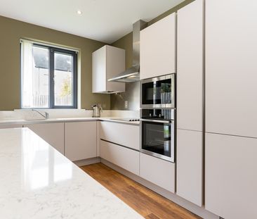 The Avenue, Scholarstown Wood, Dublin 16., D16 CN13 - Photo 5