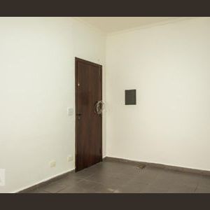 Casa para alugar com 140m², 3 quartos e sem vaga - Foto 2