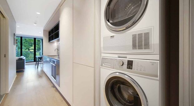 Luxury living with Grace - Photo 1