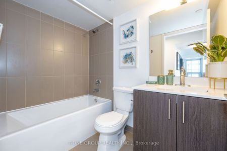For Lease - 255 Village Green Square Unit# 1003, Toronto, Ontario - Photo 5