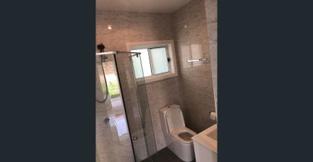 Modern 2-Bed Granny Flat - Private, Spacious & Convenient - Photo 5