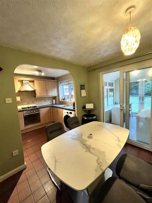 3 bedroom semi-detached house to rent - Photo 1