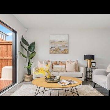 Modern Two-Storey 1 Bedroom Home - Massey - Photo 1