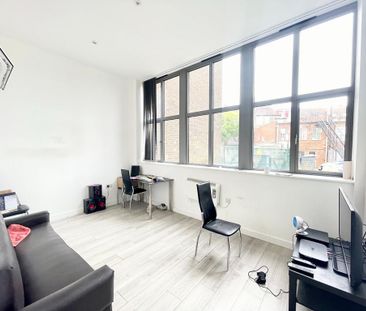 1 bedroom apartment to rent - Photo 2