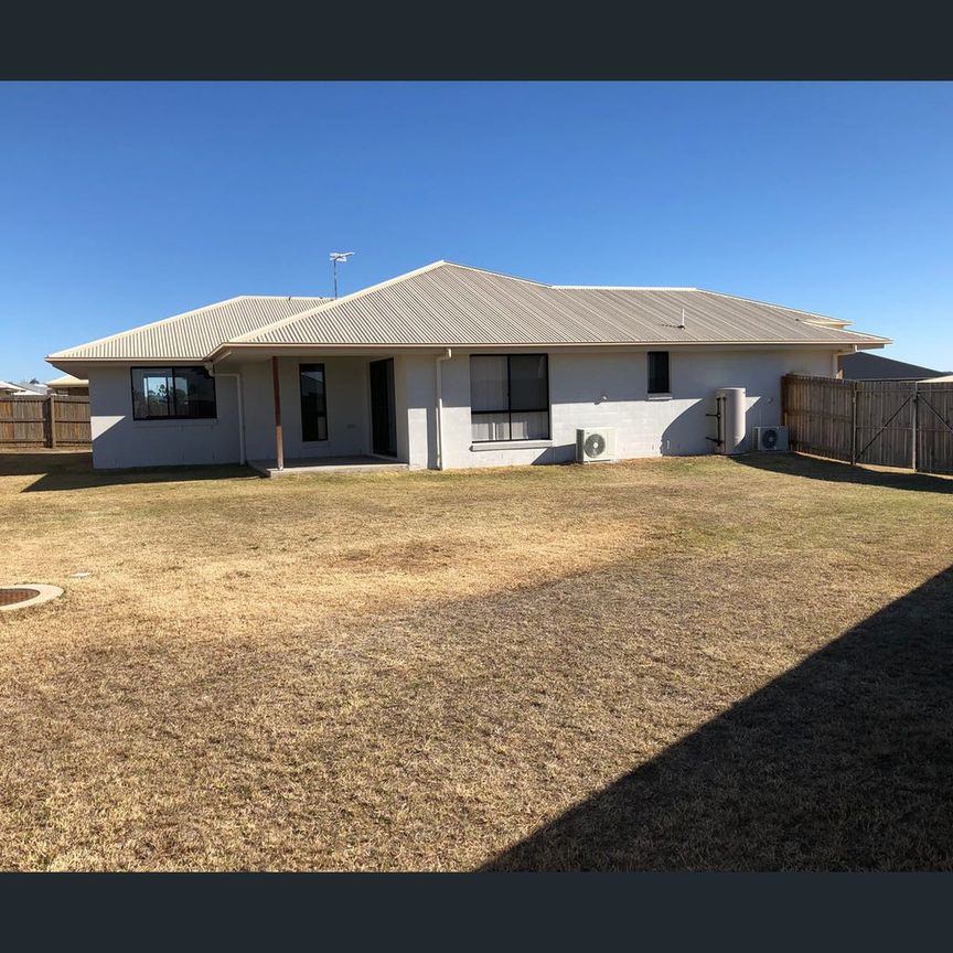 10 Corack Avenue, Cambooya, Qld 4358 - Photo 1