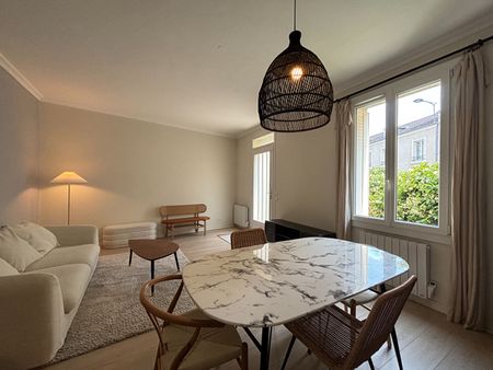 Location Appartement 4 pièces 70m² - Photo 2