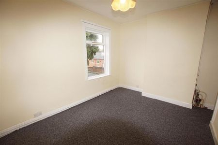 2 bedroom house to rent - Photo 2