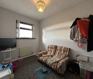 38 Grant Avenue, Randalstown, Antrim, BT41 3AP - Photo 2