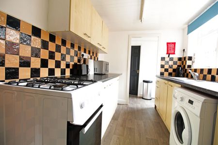 Student Accommodation, 44 Cromwell Street, Lincoln, Lincolnshire, LN2 5LP, United Kingdom - Photo 4