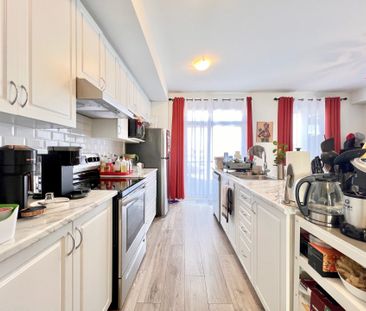 For Lease - 1061 Speedvale Crescent, Kanata, Ontario - Photo 6