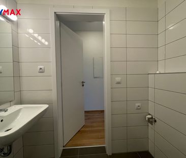 Pronájem bytu 1+kk v osobním vlastnictví 29 m², Tuchoměřice - Photo 2