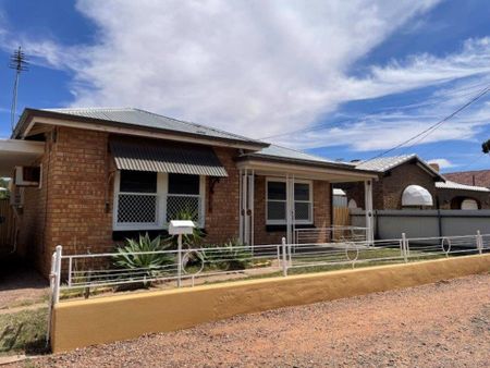 31 Flinders Street&comma; Port Augusta - Photo 5