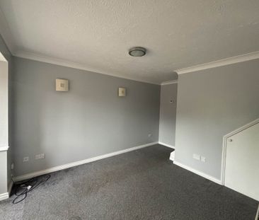 Sunbury Court, Shoeburyness - Photo 4