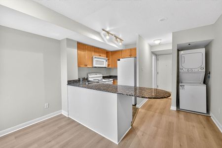 For Lease - 323 Richmond Street Unit# 220, Toronto, Ontario - Photo 2