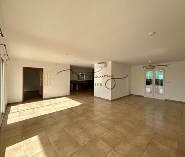 A LOUER NIMES CHU VILLA 4 CHBRES + JARDIN ET GARAGE DOUBLE - Photo 4