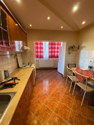 Apartament 2 camere decomandat zona PodgoriaMalul Muresului - Fotografie 1