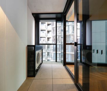 LUXURY LIFESTYLE IN Yarra One - Photo 4