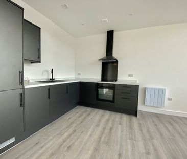 Peterborough - Photo 4