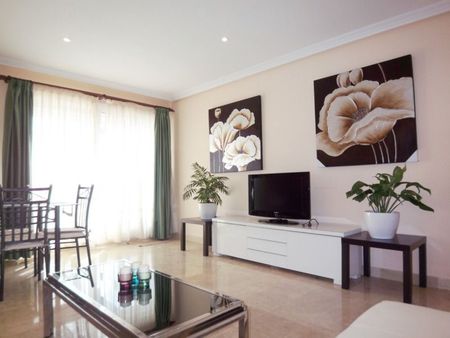 Middle Floor Apartment in Selwo - Photo 5