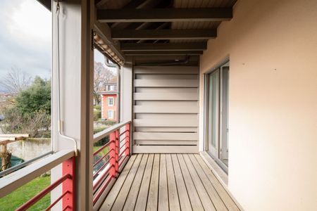 Superb renovated duplex of 4.5 rooms in a quiet and green setting - Foto 4