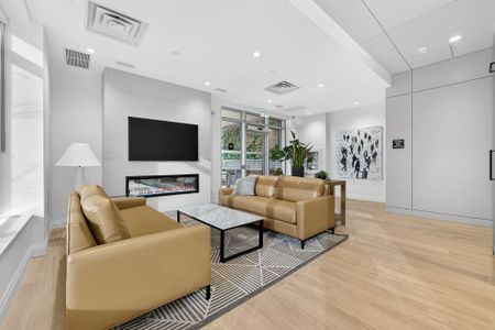 For Lease - 3250 Carding Mill Trail Unit# 420, Oakville, Ontario - Photo 5