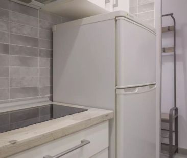 1-bedroom apartment for rent in Embajadores, Madrid - Photo 3