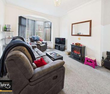 Cornwall Avenue, Blackpool, FY2 - Photo 2