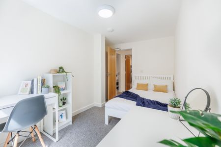 5 Bed Flat, Anglo Works, S1 - Photo 4