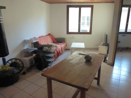 Location Appartement 2 pièces 51m² - Photo 2