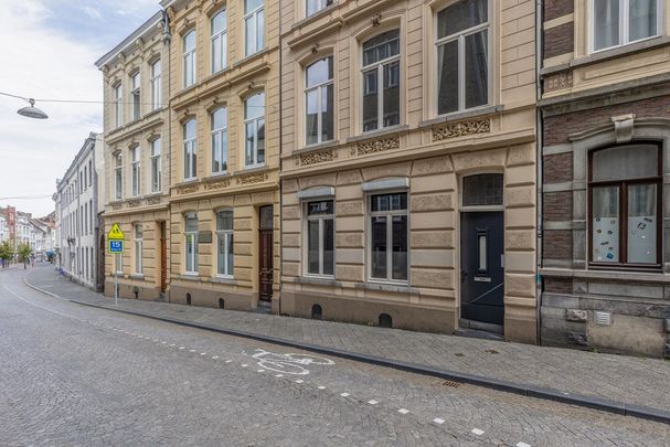 Te huur: Appartement Grote Gracht 81 A 02 in Maastricht - Photo 1
