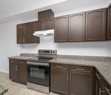 For Lease - 79 Sonoma Valley Crescent, Hamilton, Ontario - Photo 4