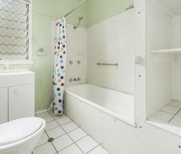 905, Old Cleveland Road, QLD, Carina - Photo 2