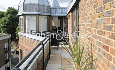 3 Bedroom flat to rent in Tarnbrook Court, Belgravia, SW1W - Photo 2