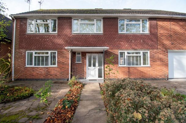 2 bedroom maisonette to rent - Photo 1