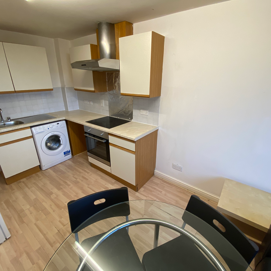 Flat 71, Samara Plaza, LS2 9DU, Leeds - Photo 1