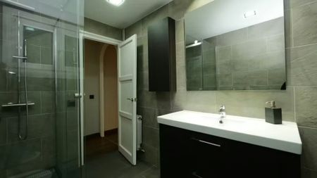 Carrer Gran de Gràcia, Barcelona, Catalonia 08012 - Photo 5