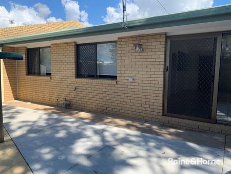 Marina & Boat Club - who could ask for more ... - Photo 3