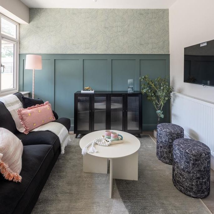 1 bedroom in a flat share to rent - Photo 1