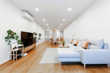 3Bedrooms, 2Bathrooms - Photo 3