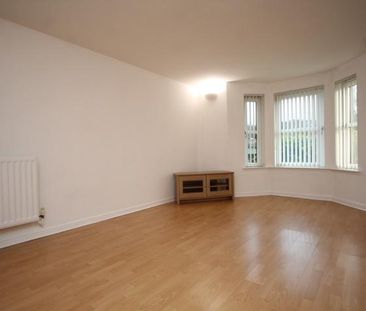2 bedroom ground floor flat to rent - Photo 4