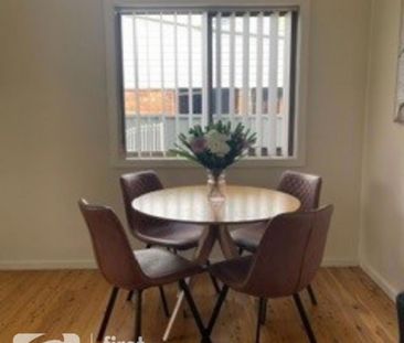 Neat and Tidy 3 Bedroom Home - Photo 5