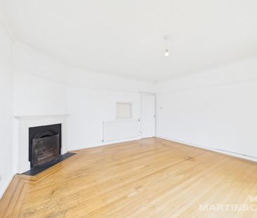 3 bedroom ground floor flat to rent - Photo 3